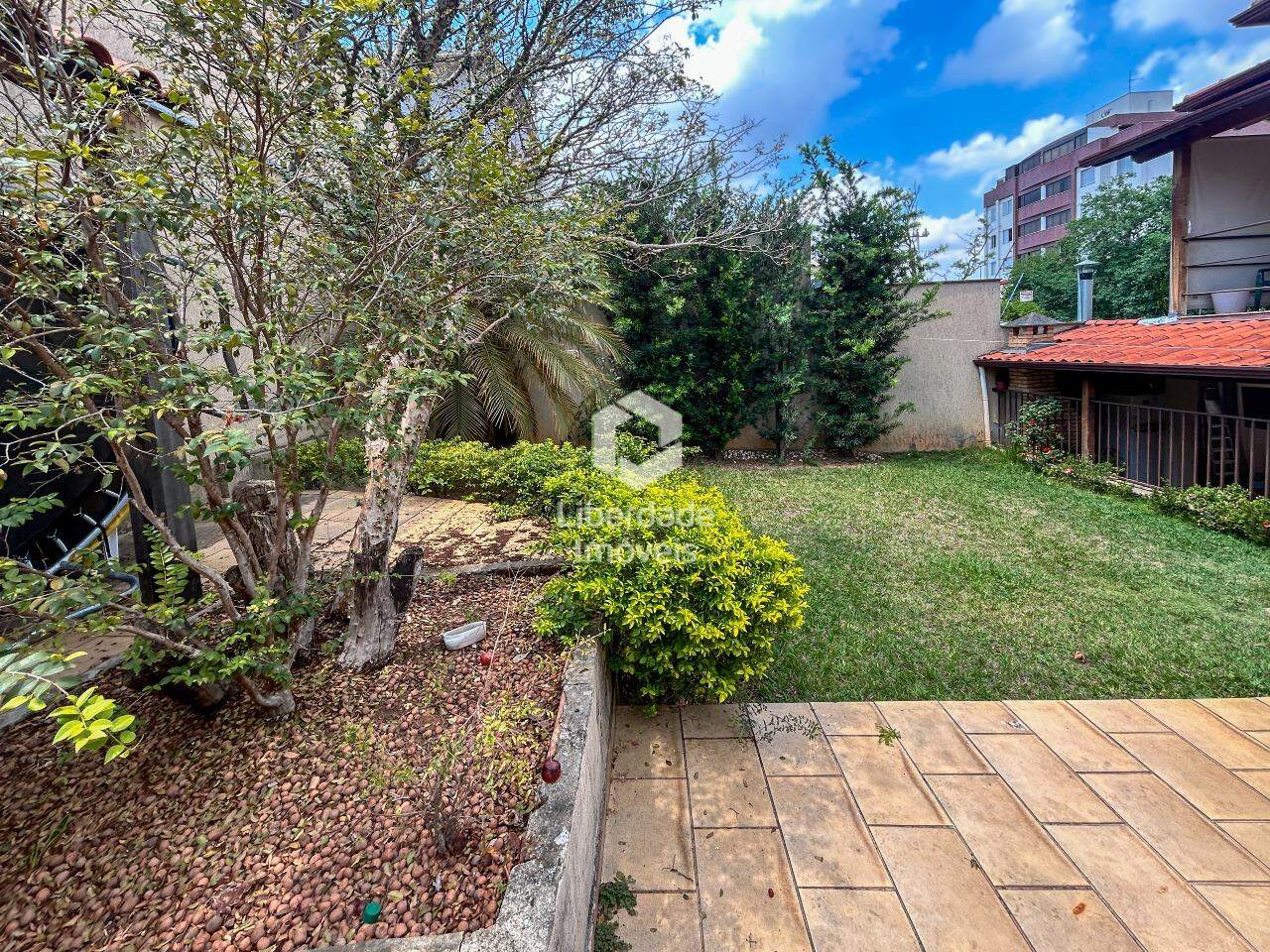 Casa à venda, 4 quartos no Caiçara.: 
