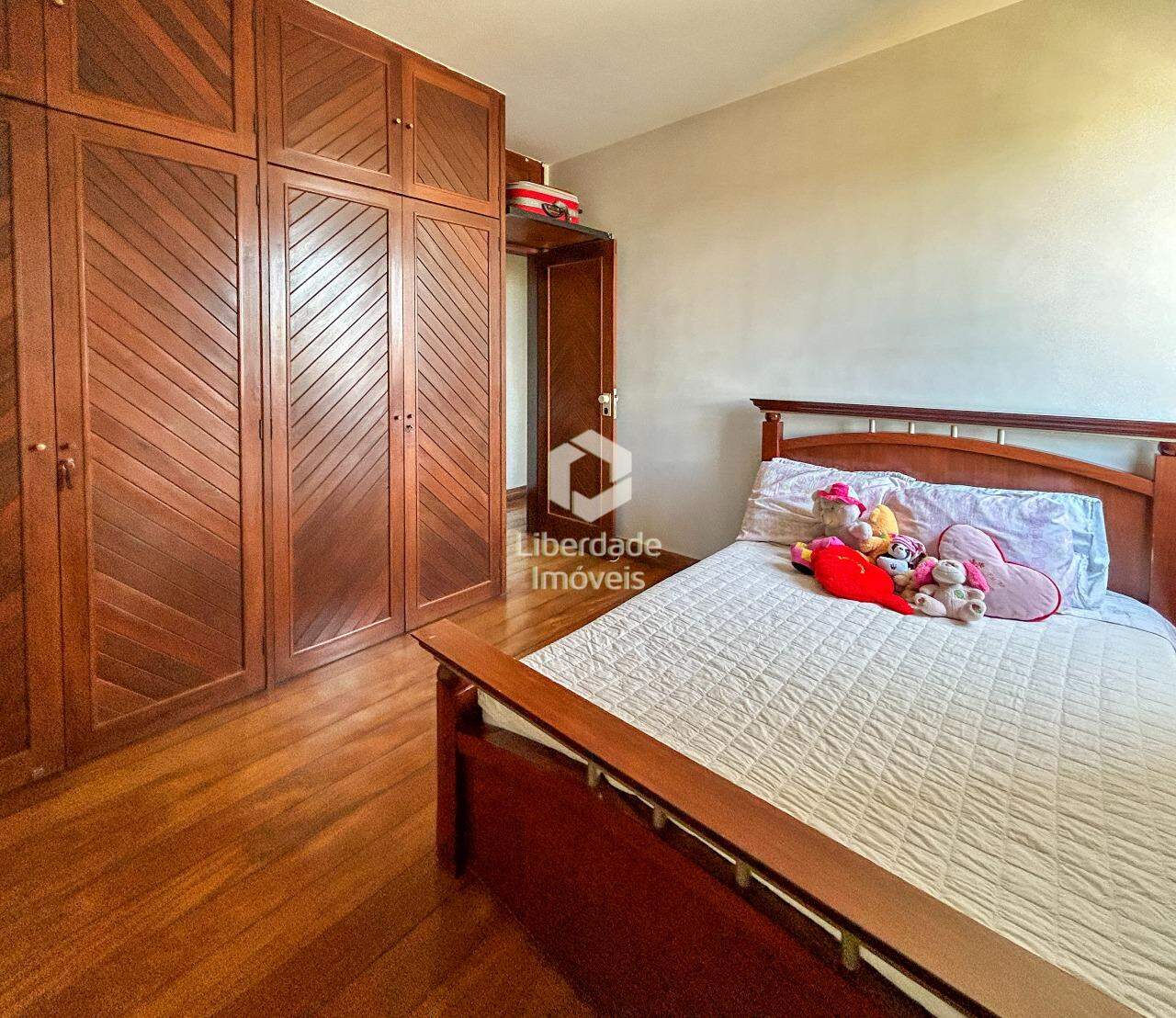 Apartamento à venda, 3 quartos no Caiçara.: 