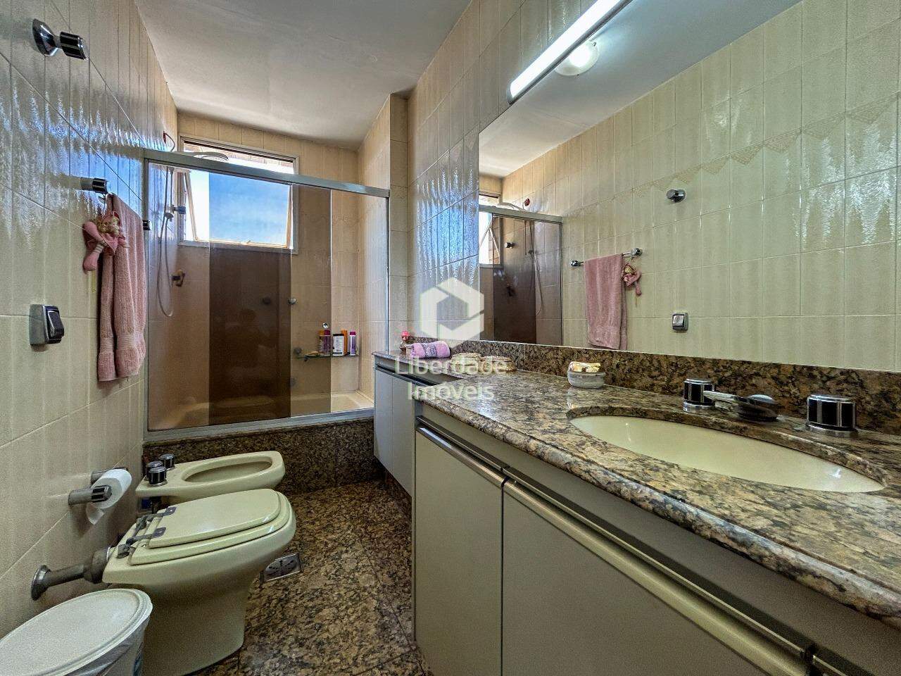 Apartamento à venda, 3 quartos no Caiçara.: 