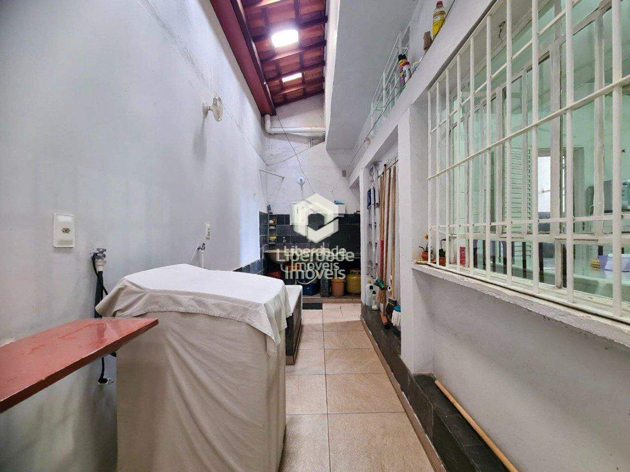 Casa à venda, 3 quartos no Caiçara.: 