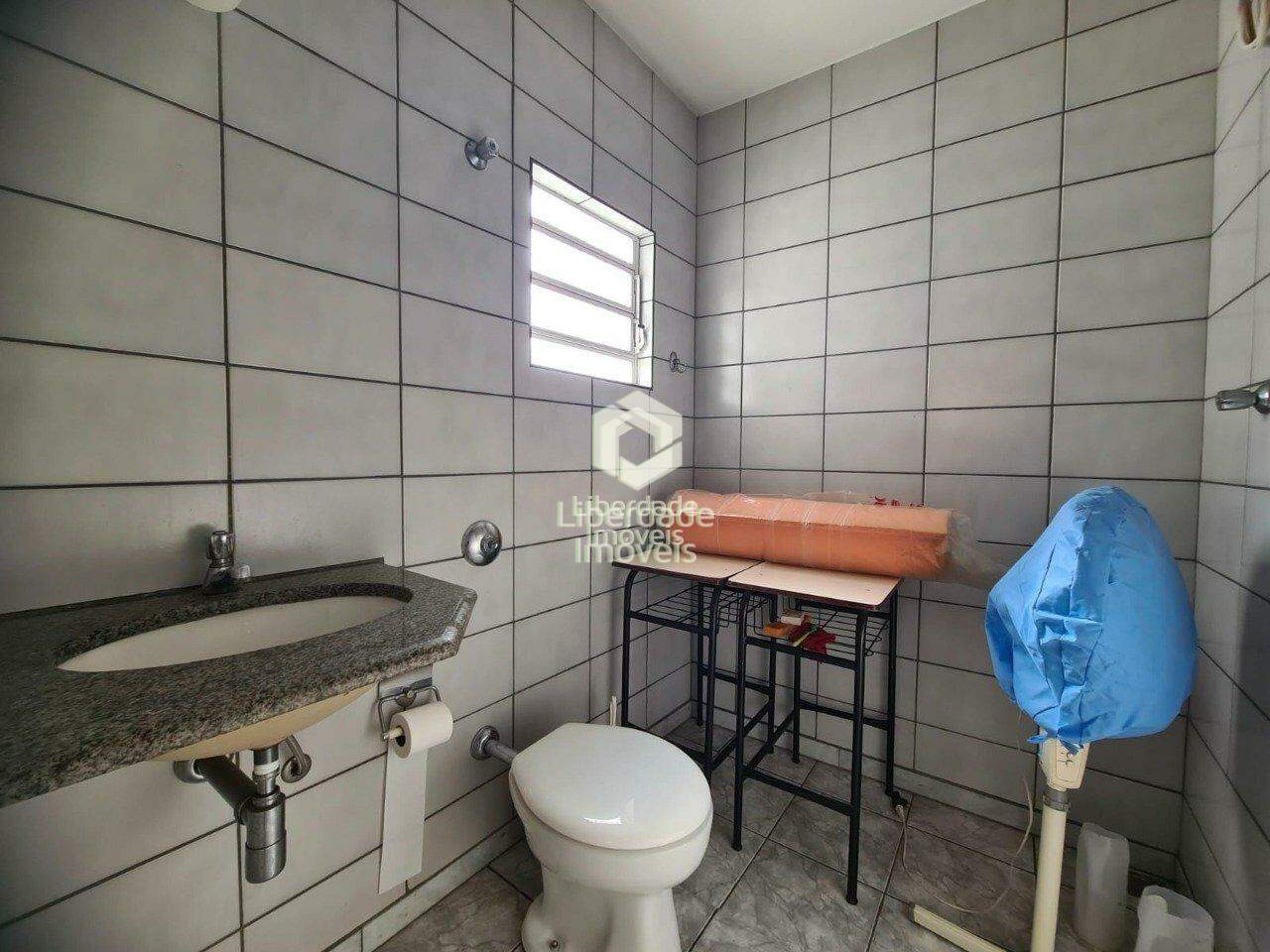 Casa à venda, 3 quartos no Caiçara.: 