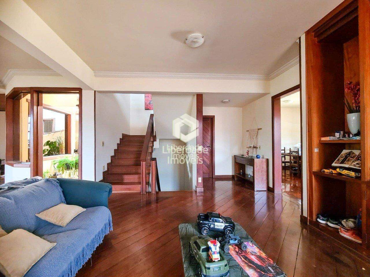 Casa à venda, 3 quartos no Caiçara.: 
