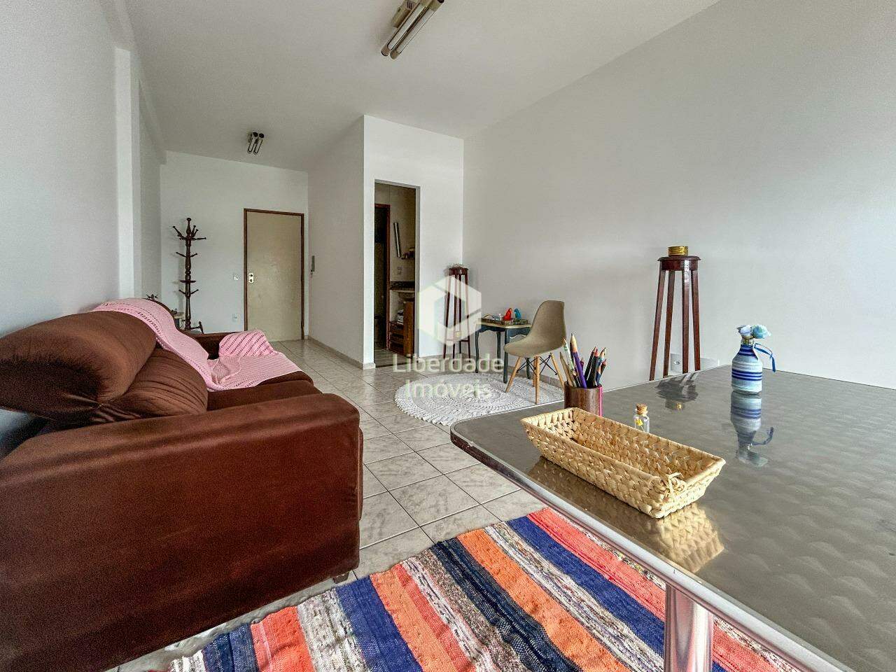 Sala para aluguel, no Santa Efigênia.: 