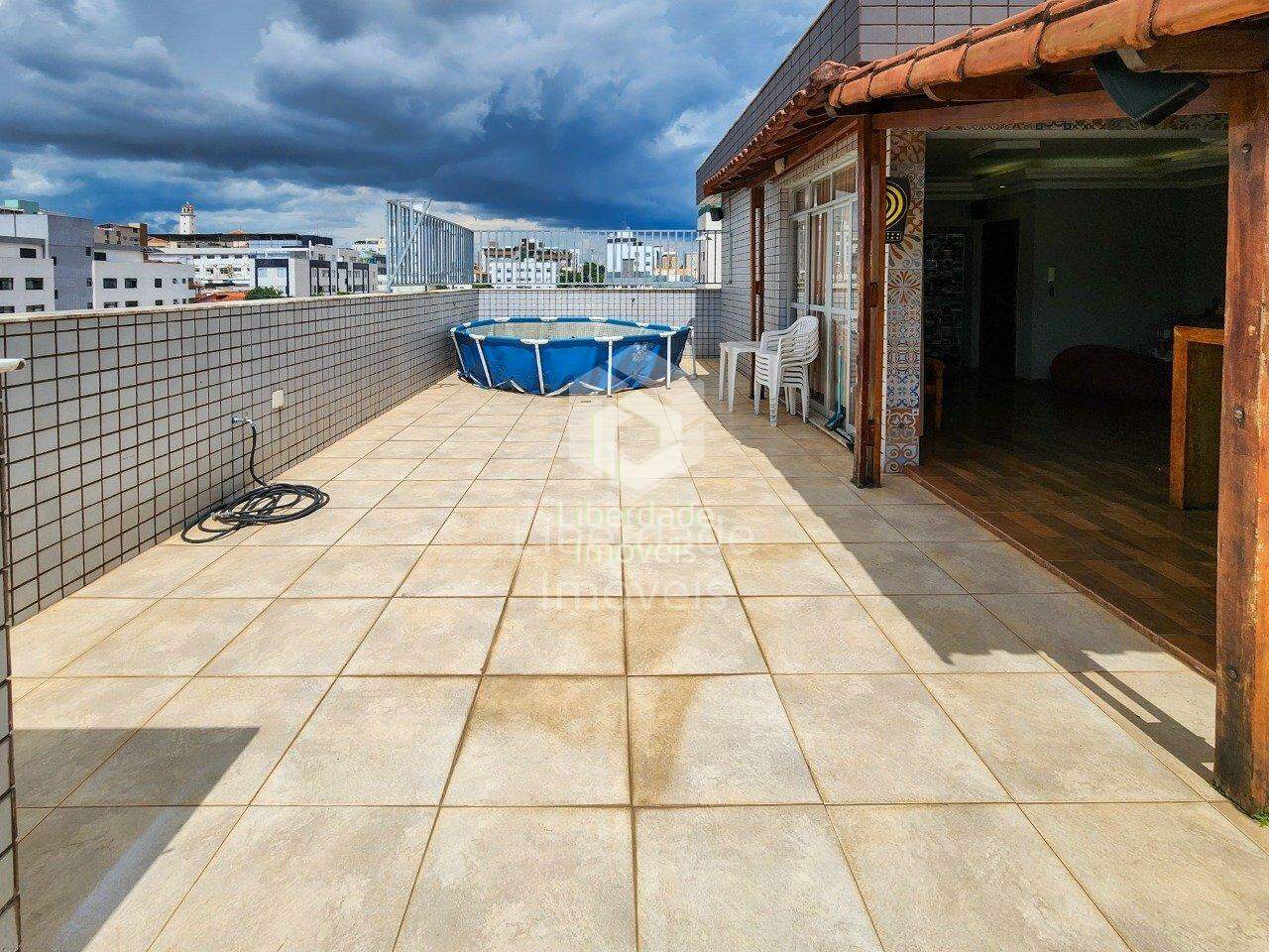 https://cdn.imoview.com.br/liberdadeimoveis/Imoveis/5736/3p7ph-imovel-5240-13-1742913131.jpg?1742913134