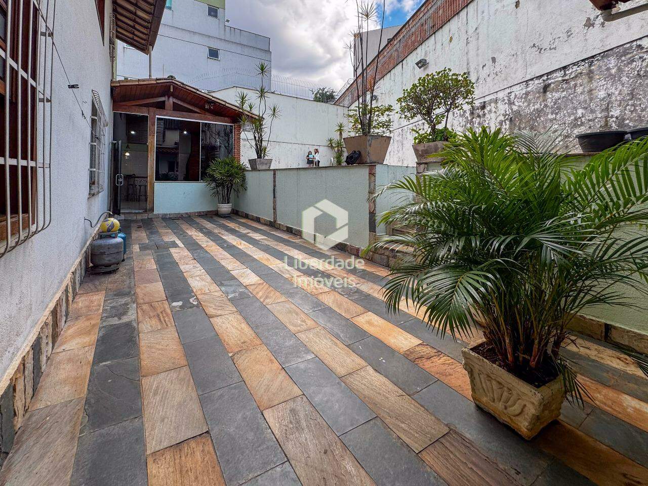 Casa à venda, 4 quartos no Caiçara.: 