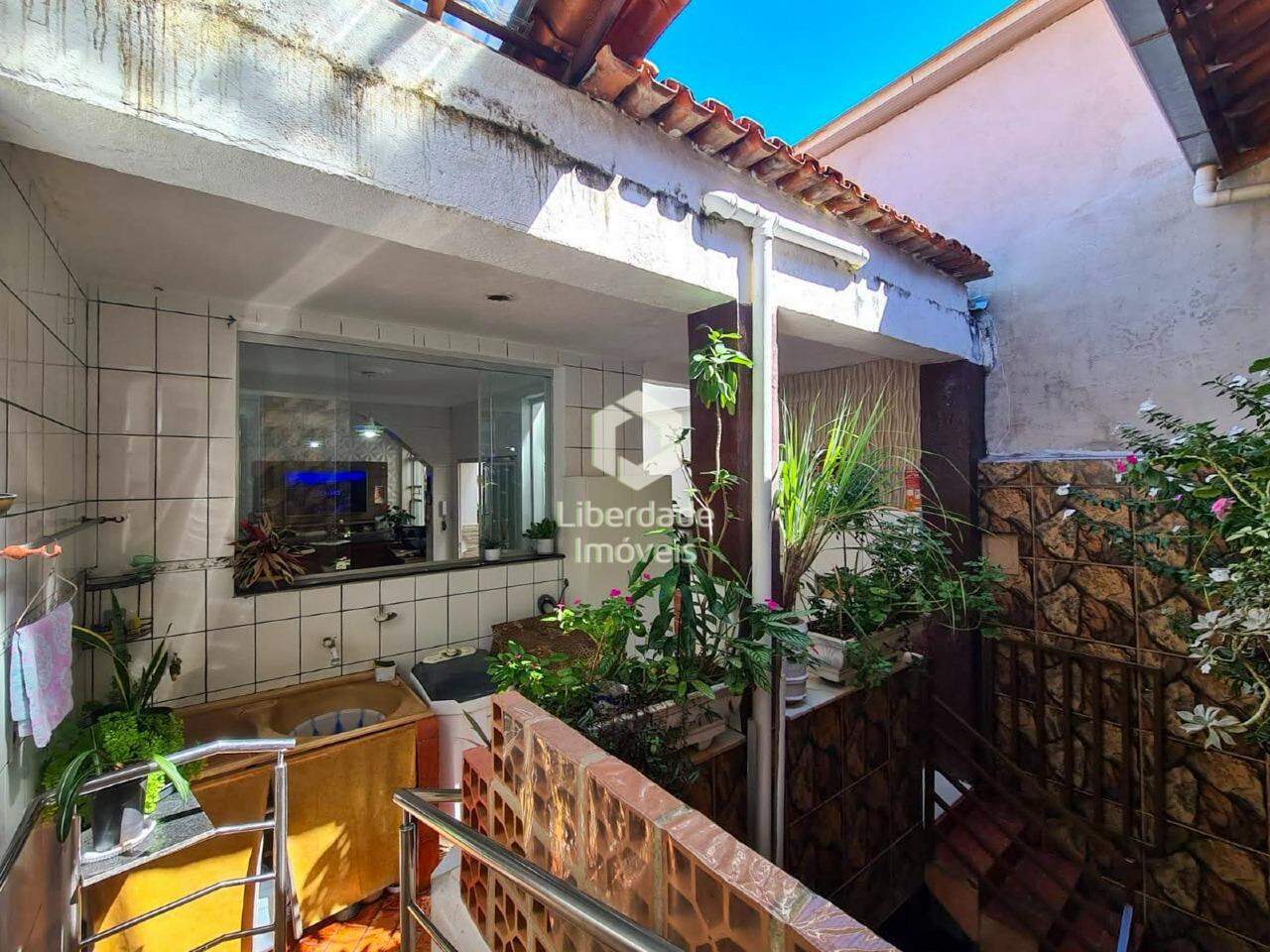 Casa à venda, 3 quartos no Caiçara.: 