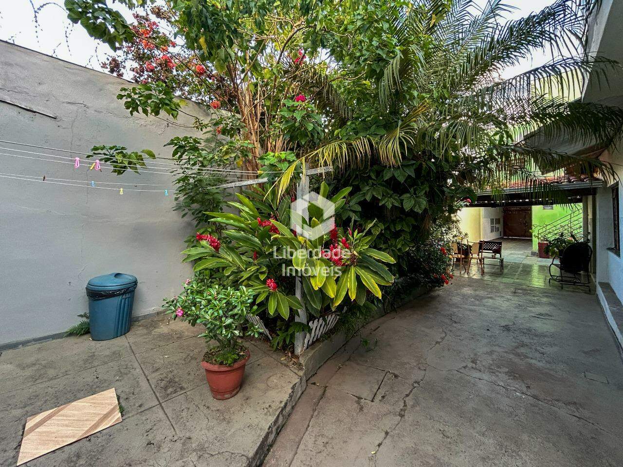 Casa comercial à venda, no Padre Eustáquio.: 