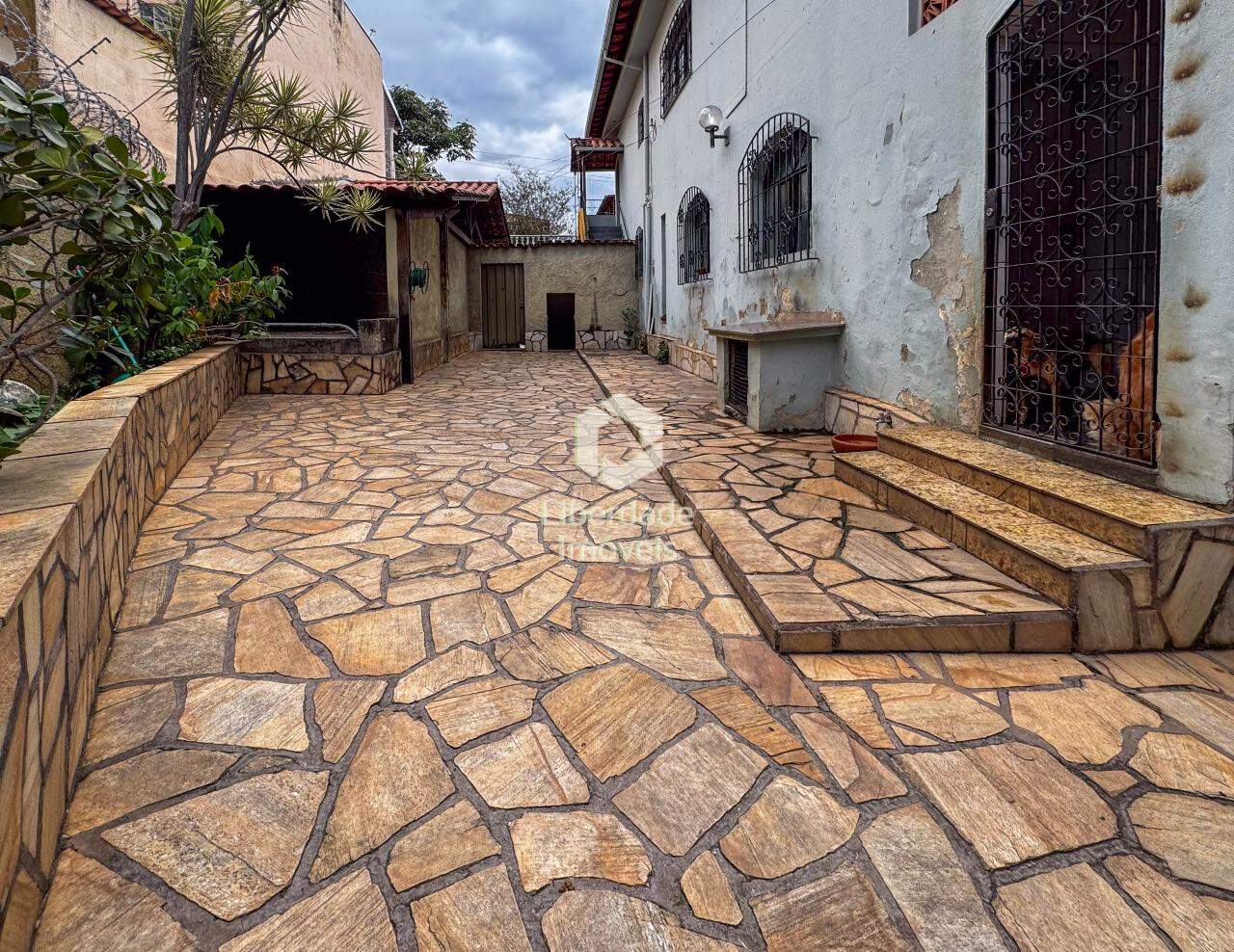 Casa à venda, 4 quartos no Padre Eustáquio.: 