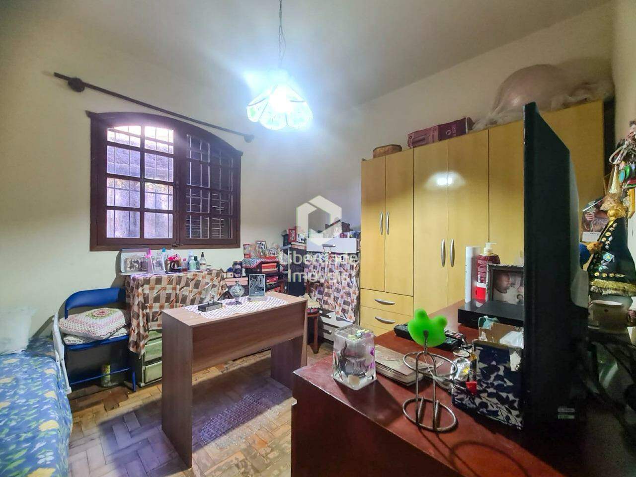 Casa à venda, 4 quartos no Caiçara.: 