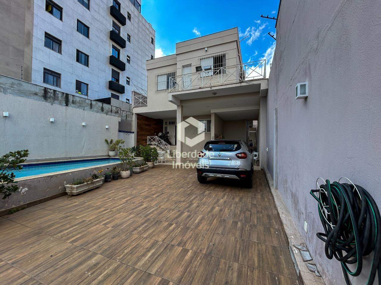Casa à venda, 4 quartos no Caiçara.: 