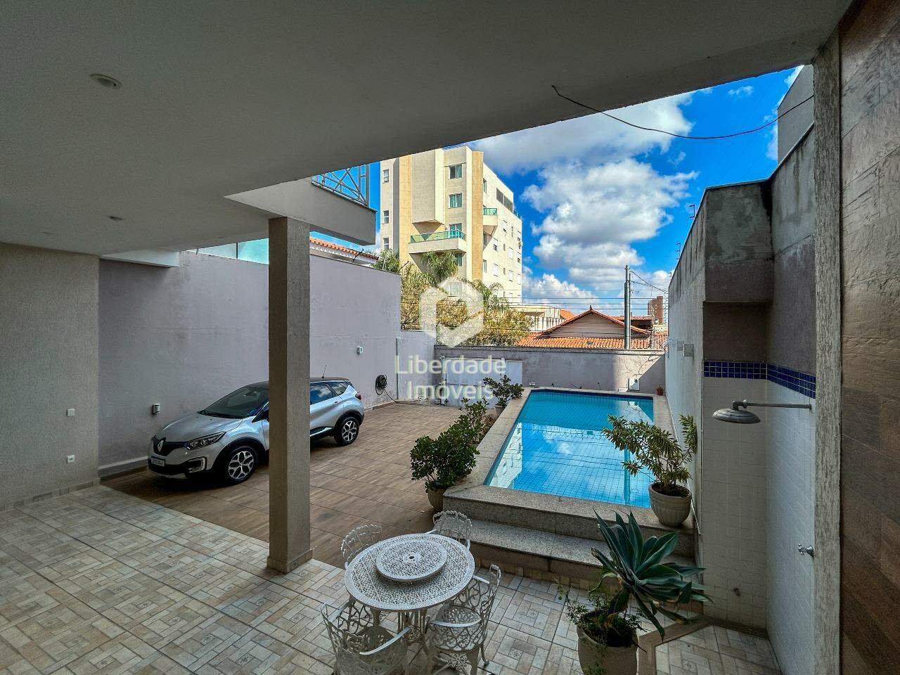 Casa à venda, 4 quartos no Caiçara.: 