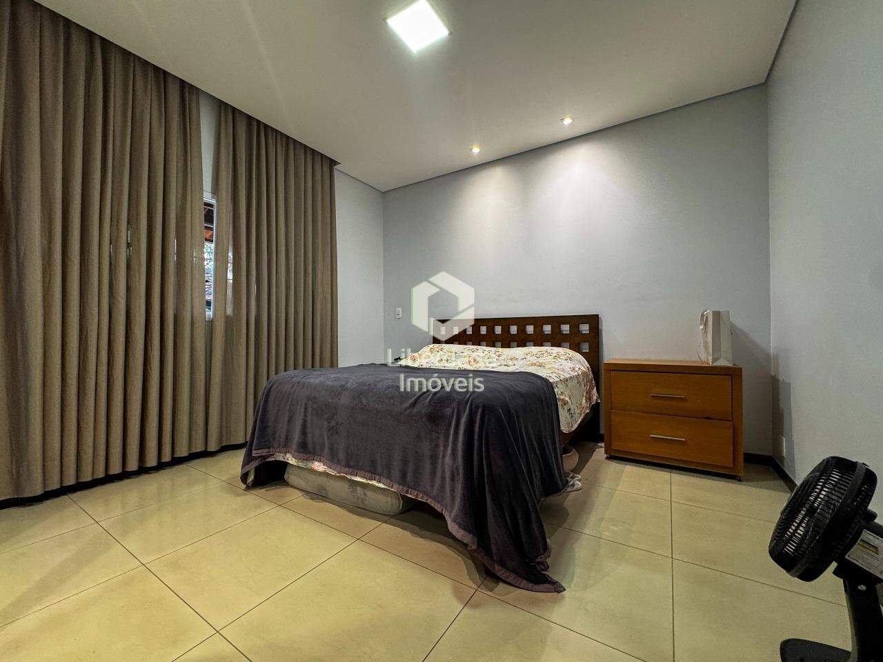 Casa à venda, 3 quartos no Caiçara.: 