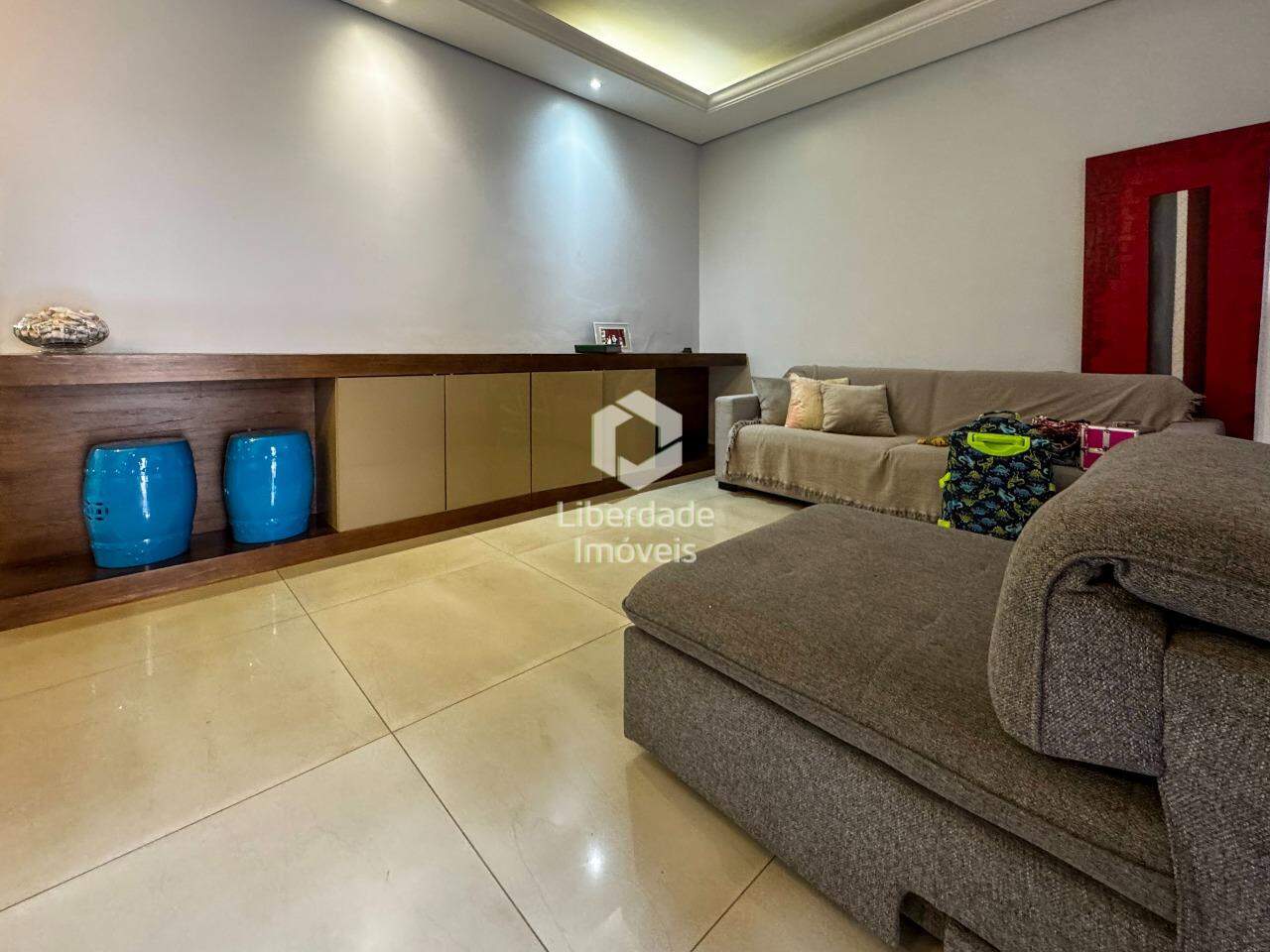 Casa à venda, 3 quartos no Caiçara.: 
