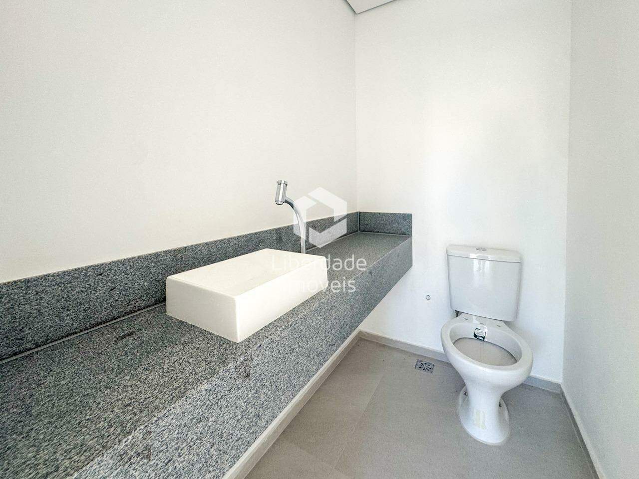 Cobertura à venda, 2 quartos no Caiçara.: 