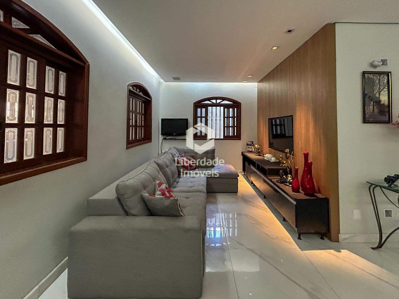 Casa à venda, 4 quartos no Bonfim.: 