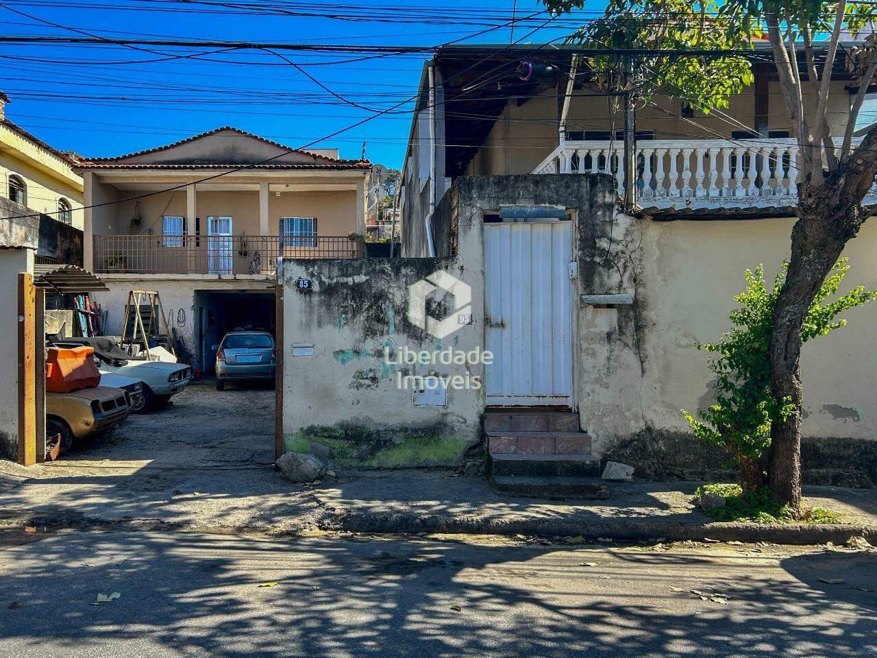 Terreno / Área à venda, 1 quarto no Aparecida.: 