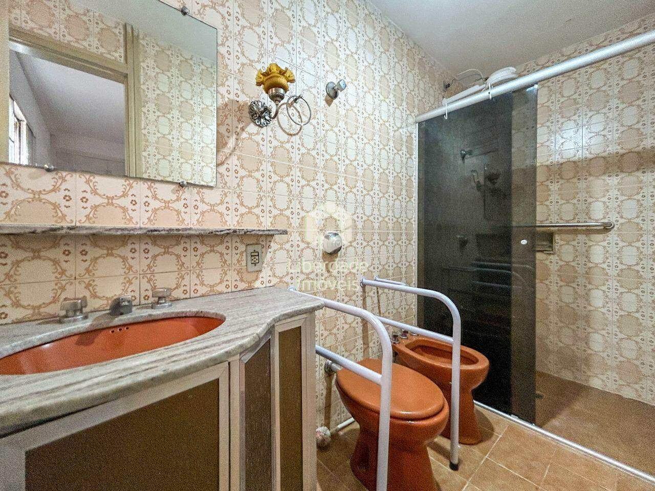 Casa à venda, 4 quartos no Caiçara.: 