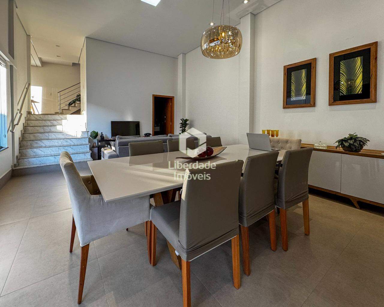 Casa à venda, 3 quartos no Caiçara.: 