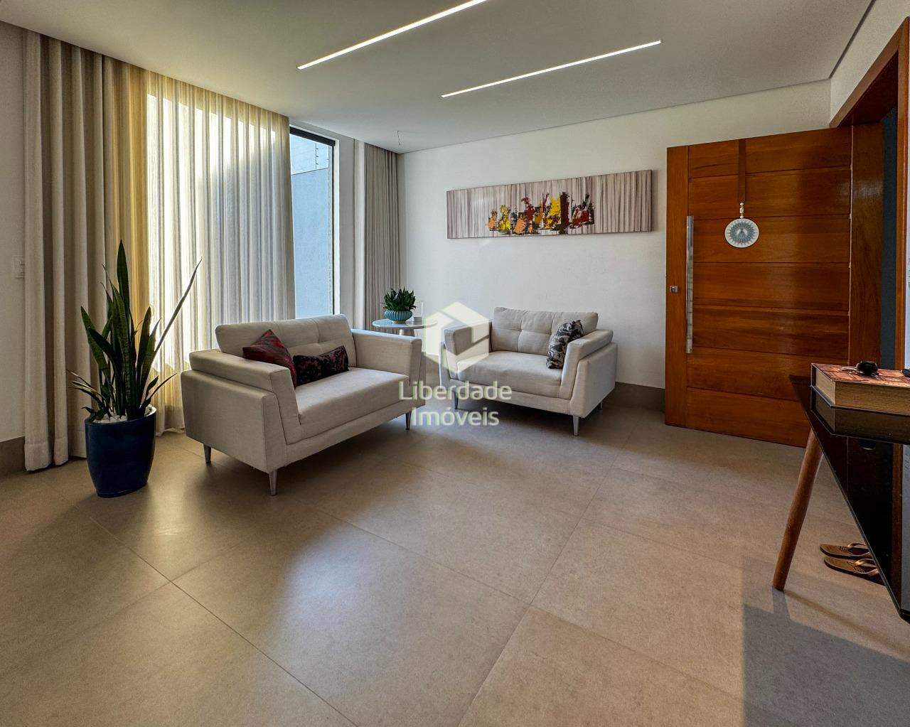 Casa à venda, 3 quartos no Caiçara.: 