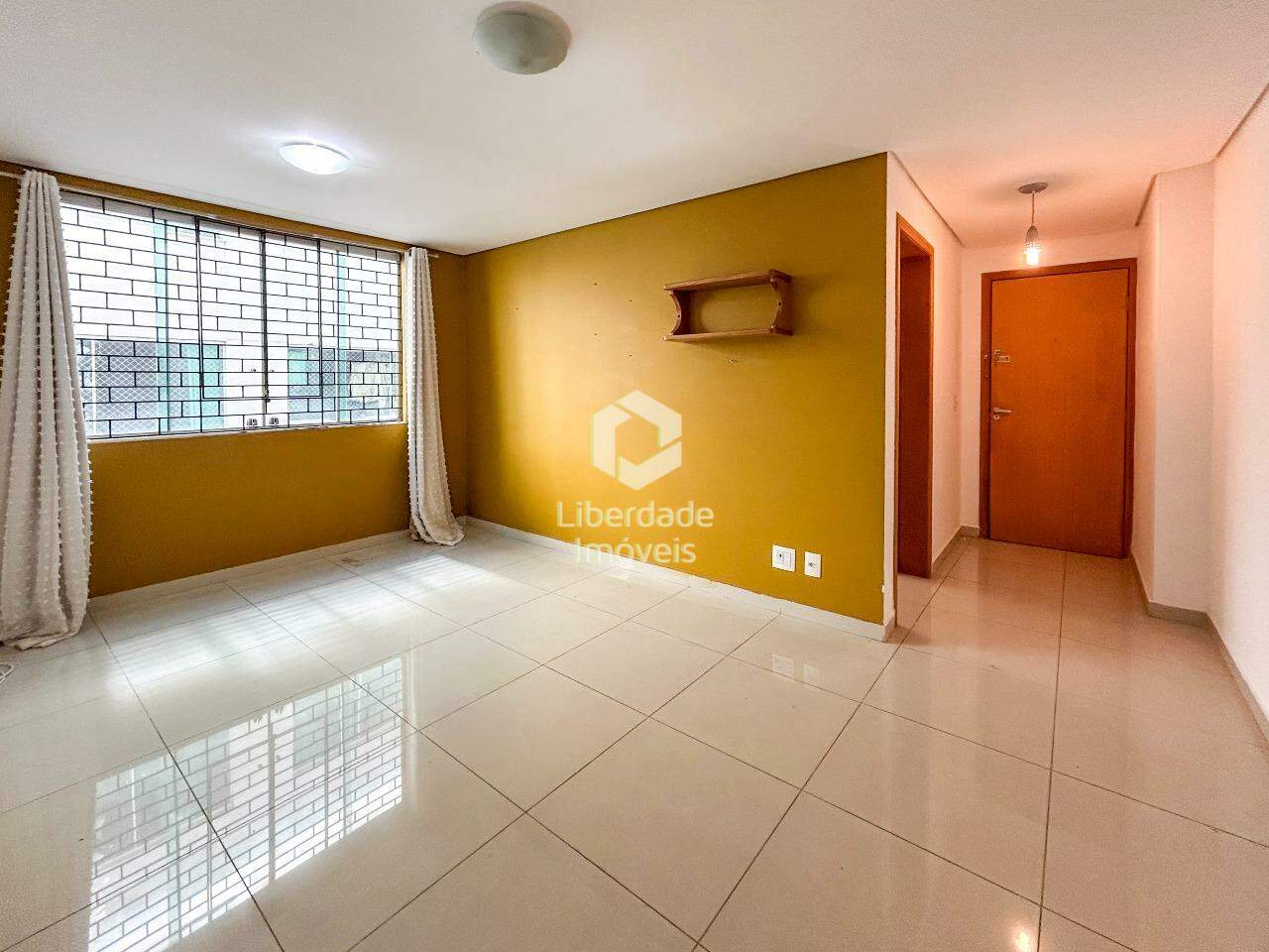 Apartamento à venda, 3 quartos no Carlos Prates.: 