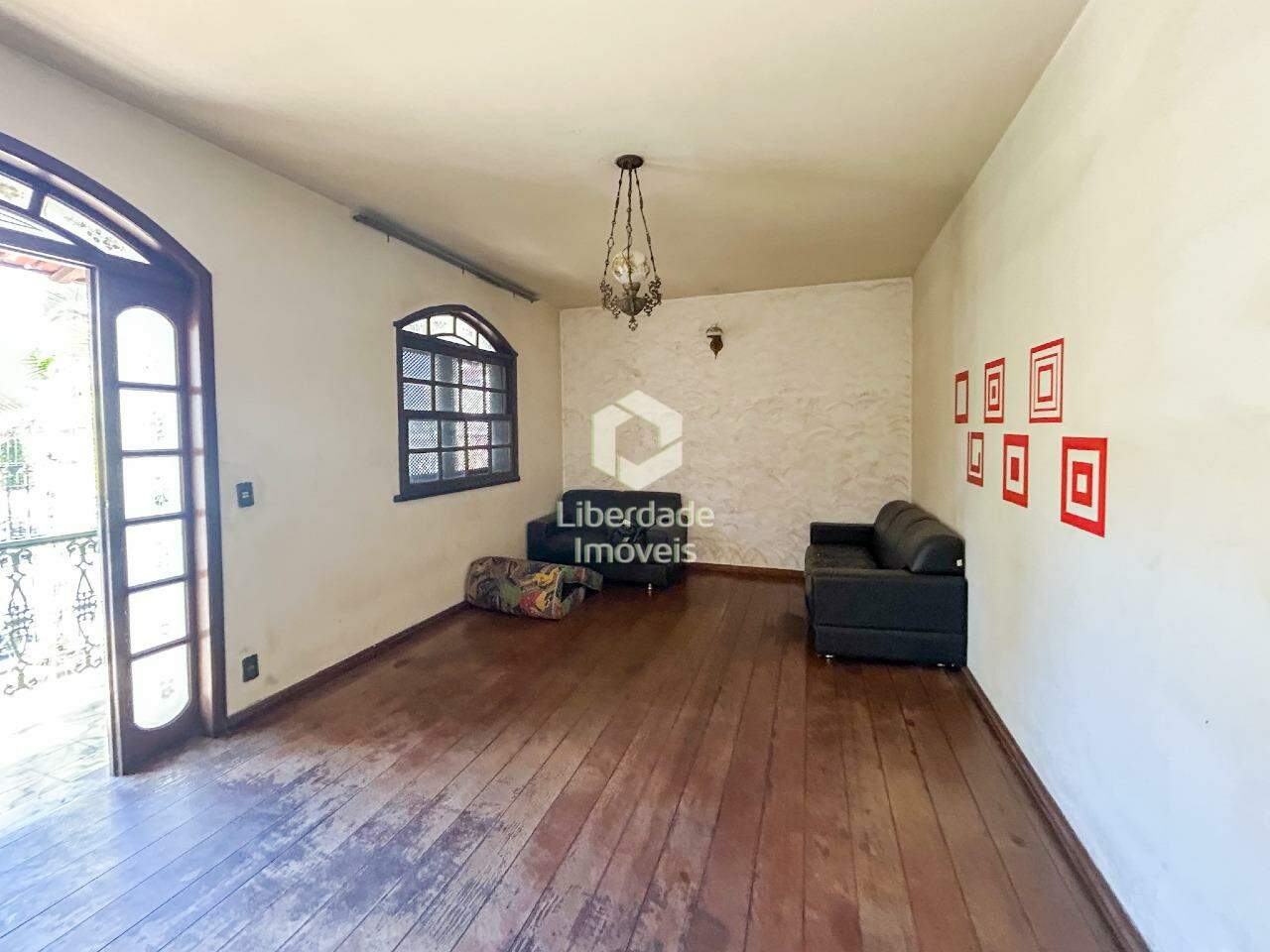 Casa à venda, 3 quartos no Caiçara.: 