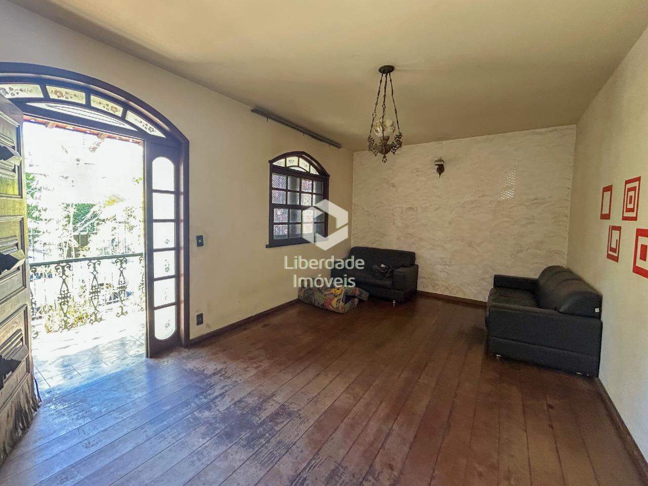 Casa à venda, 3 quartos no Caiçara.: 