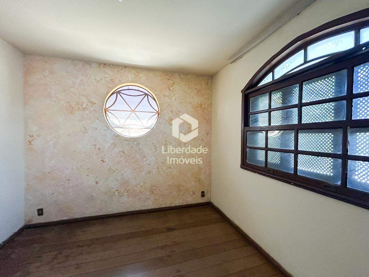 Casa à venda, 3 quartos no Caiçara.: 