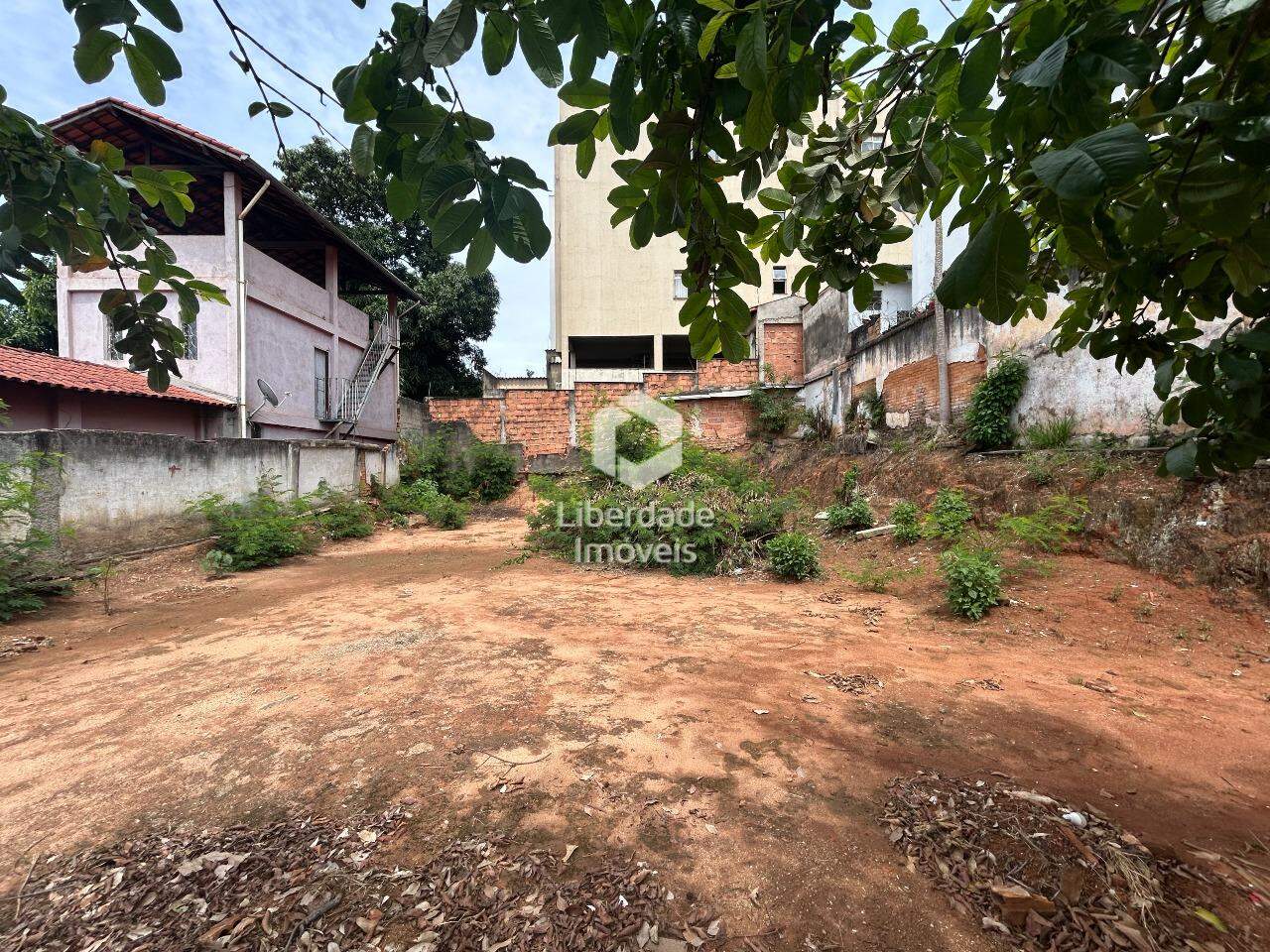 Lote à venda, no Caiçara.: 