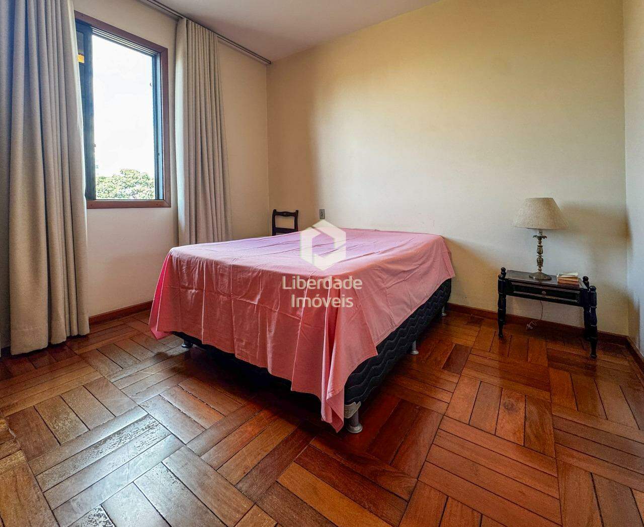 Casa à venda, 3 quartos no Caiçara.: 