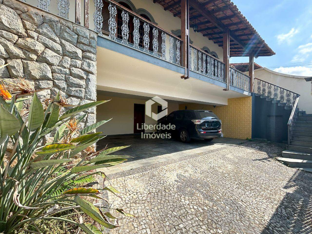 Casa à venda, 3 quartos no Caiçara.: 