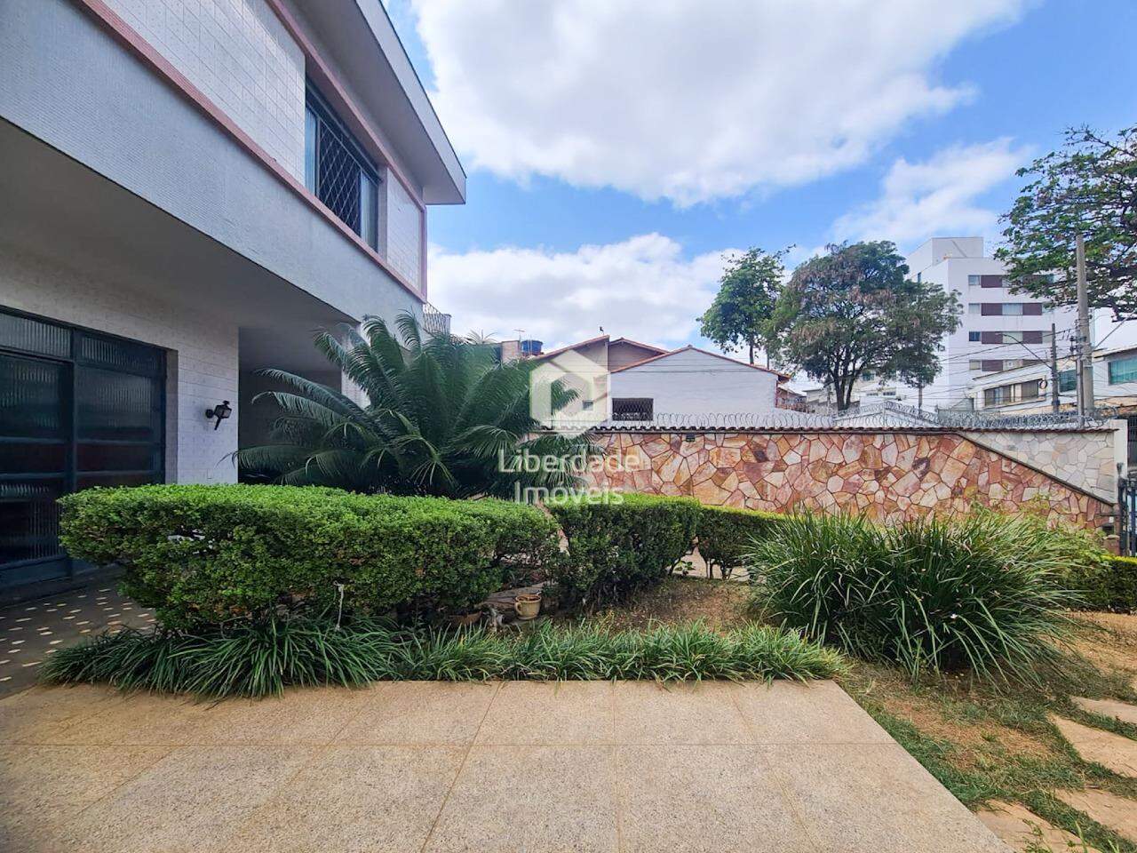 Casa à venda, 4 quartos no Caiçara.: 