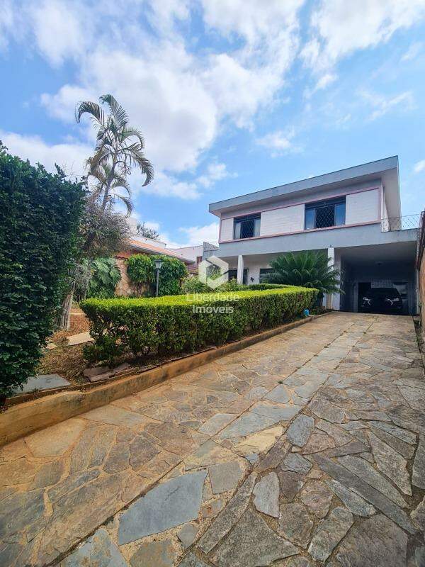 Casa à venda, 4 quartos no Caiçara.: 