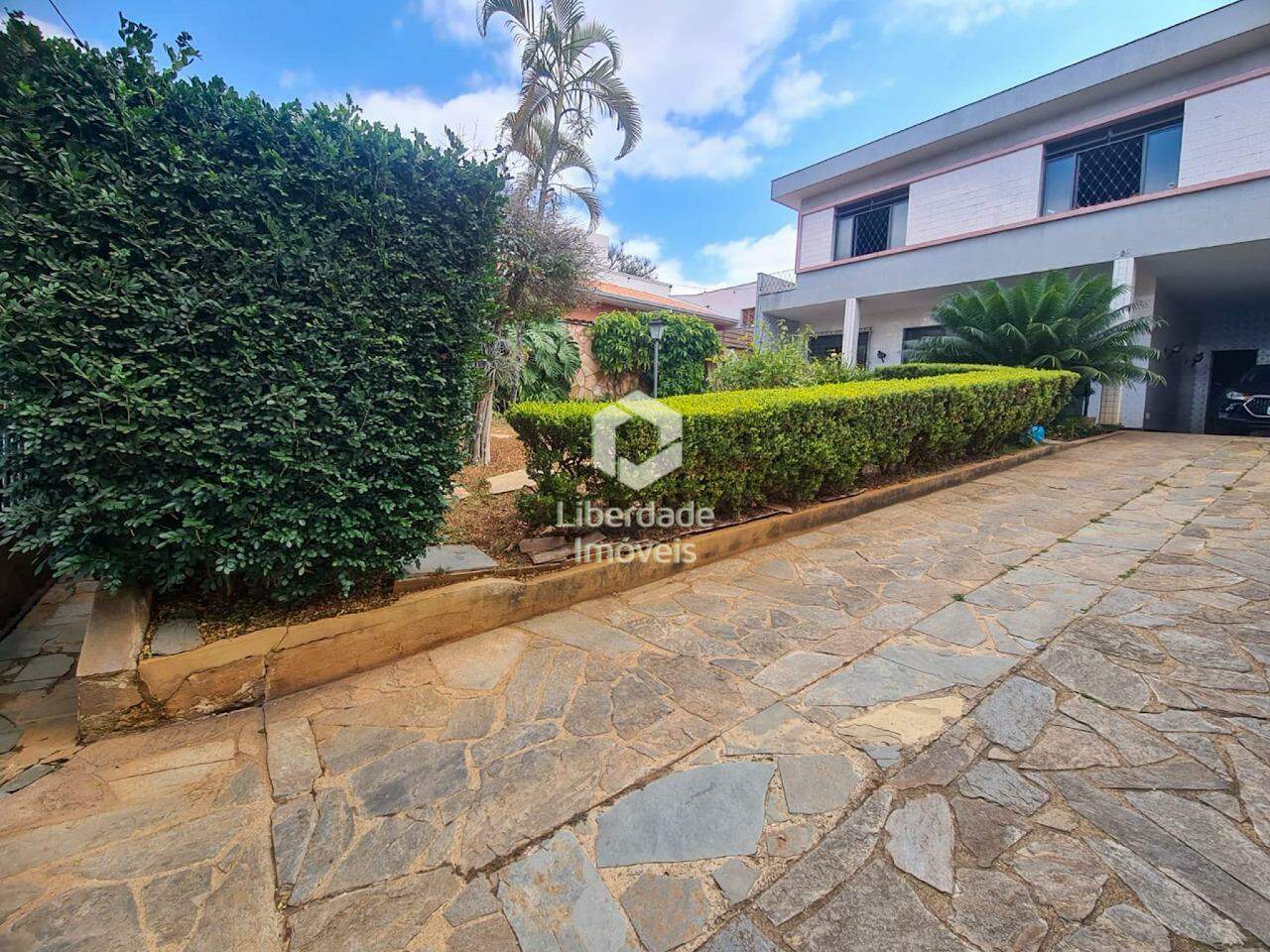 Casa à venda, 4 quartos no Caiçara.: 