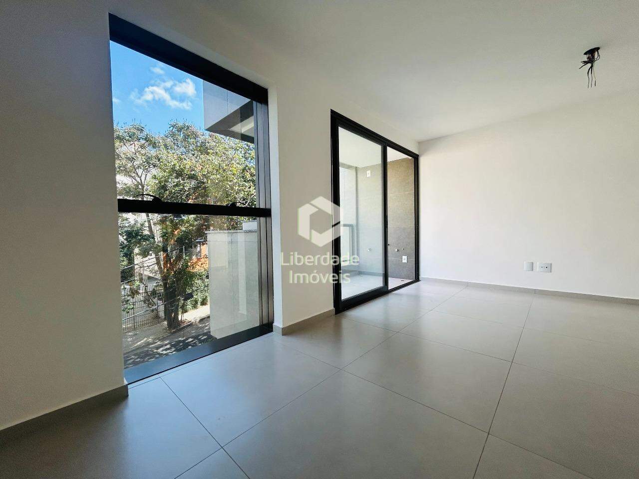 Apartamento à venda, 2 quartos no Cruzeiro.: 
