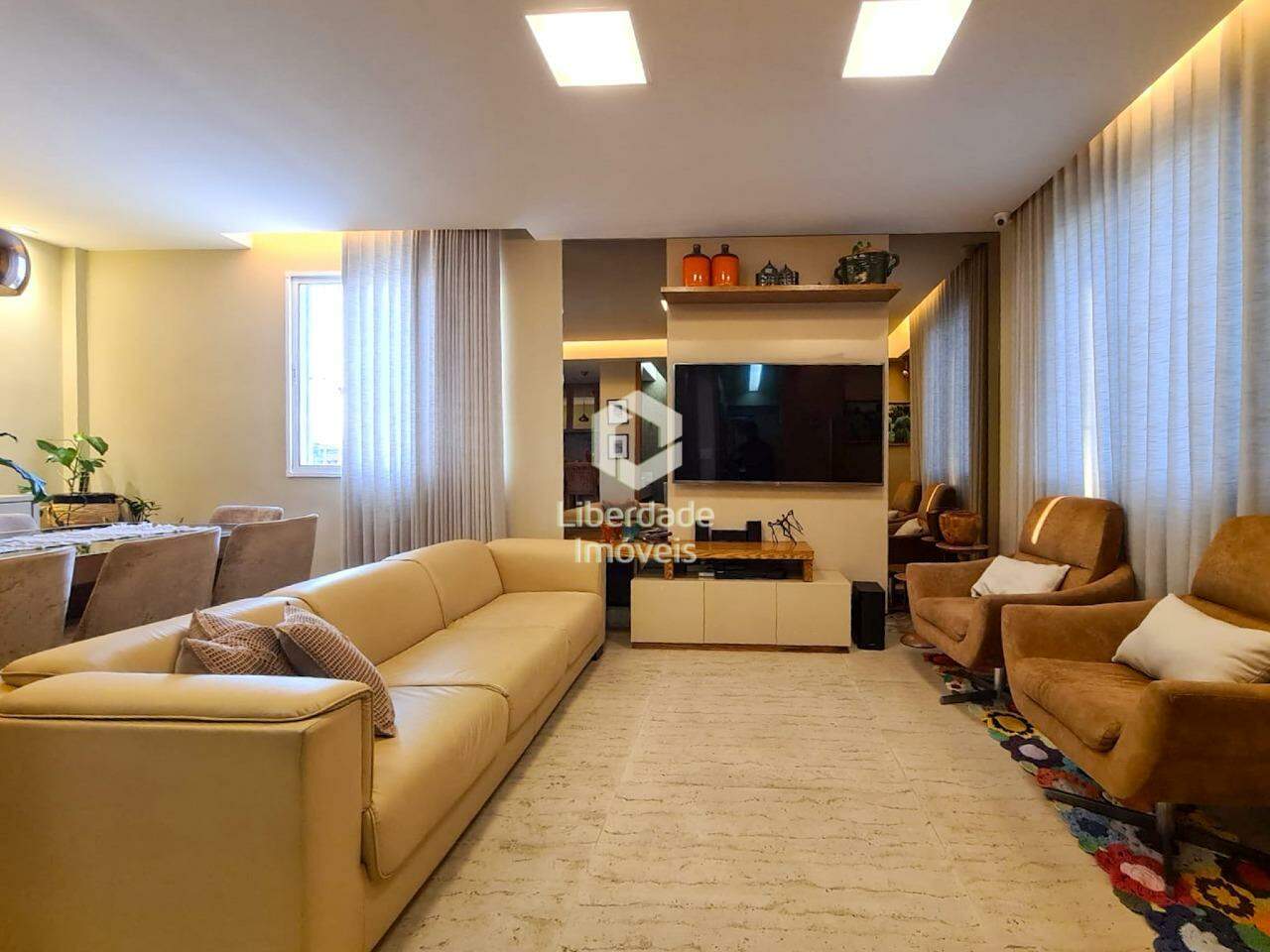 Apartamento à venda, 4 quartos no Caiçara.: 