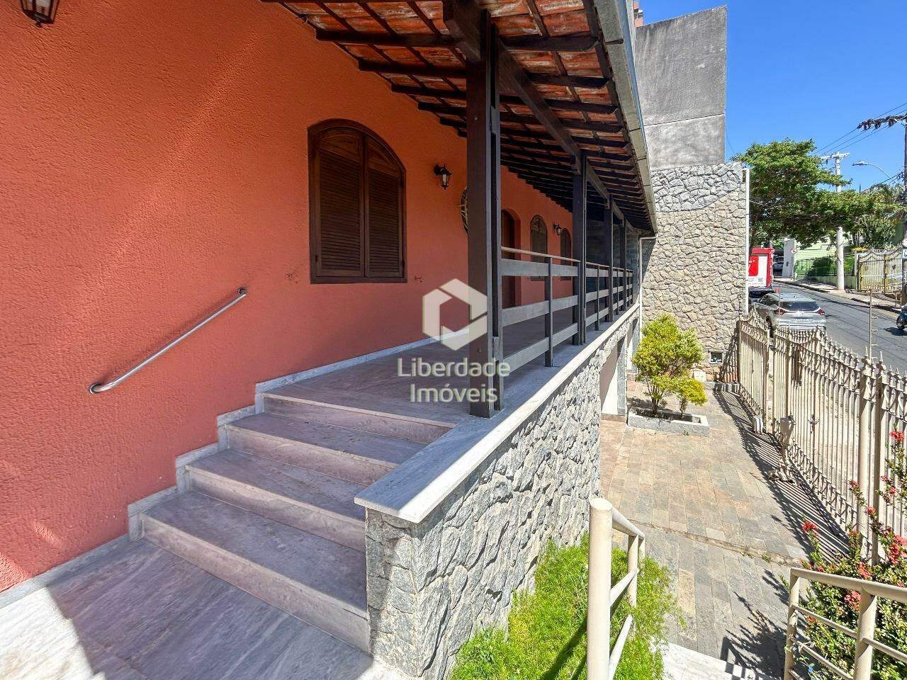 Casa à venda, 3 quartos no Caiçara.: 