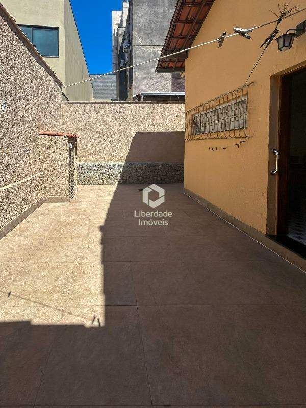 Casa à venda, 3 quartos no Caiçara.: 