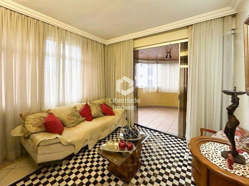 Apartamento com área privativa à venda, 4 quartos no Padre Eustáquio.: 