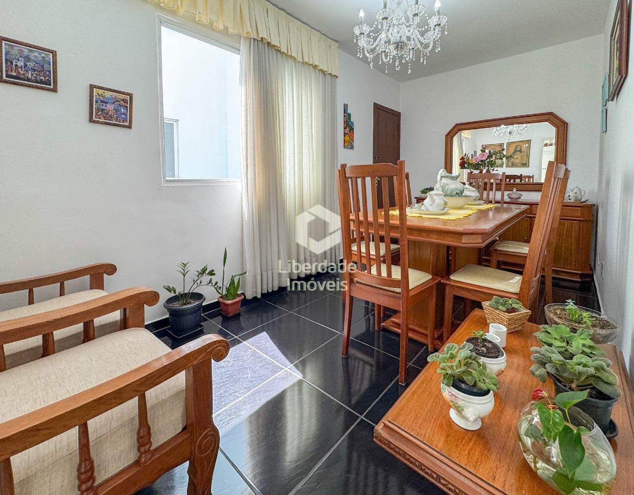 Apartamento à venda, 2 quartos no Liberdade.: 