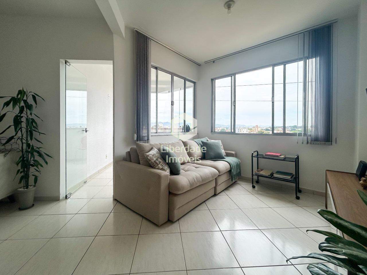 Apartamento à venda, 3 quartos no Caiçara.: 