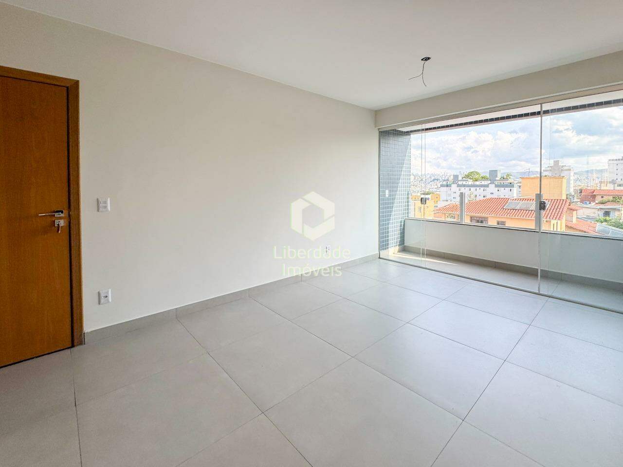Apartamento à venda, 3 quartos no Caiçara.: 
