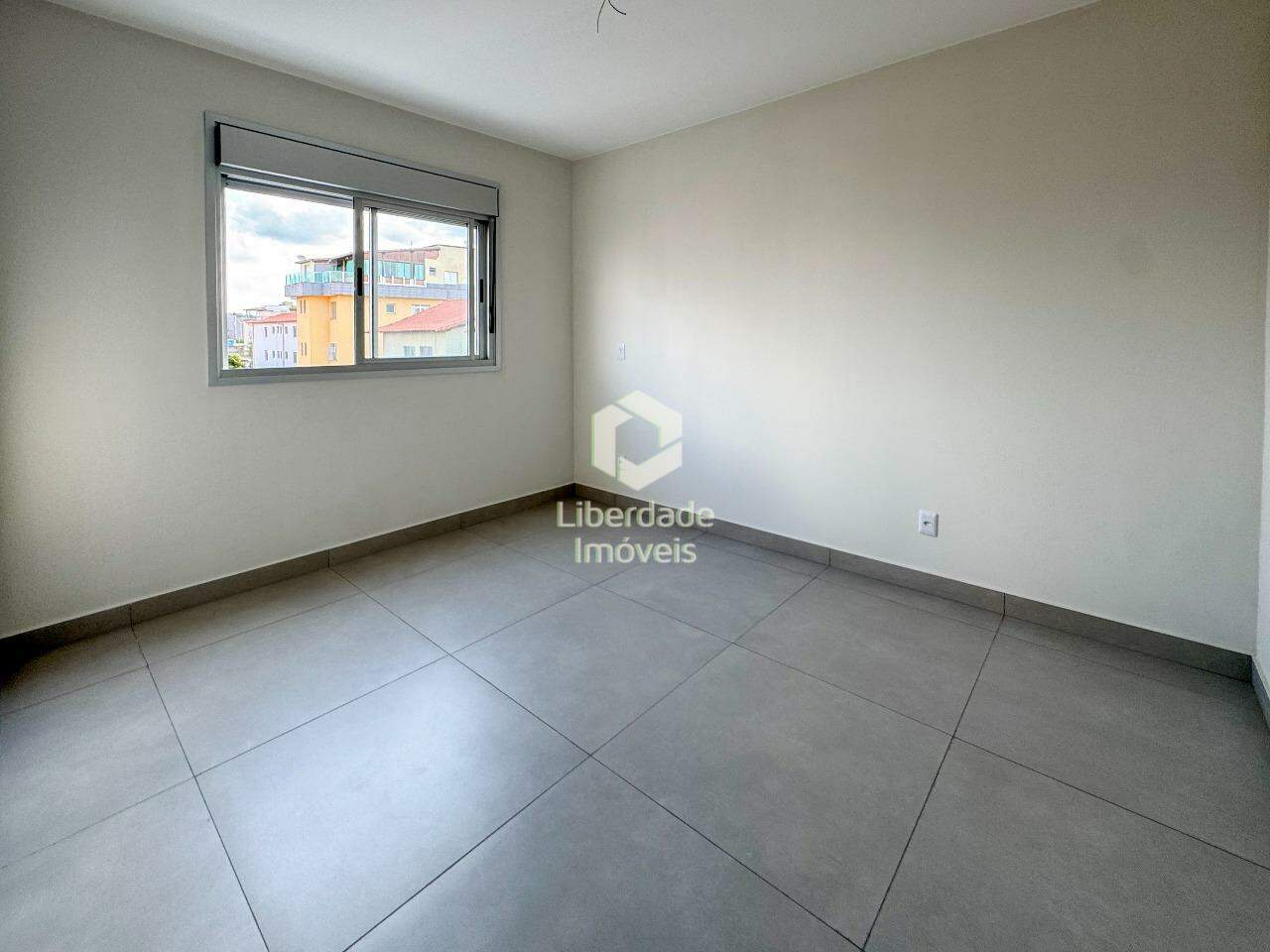 Apartamento à venda, 3 quartos no Caiçara.: 