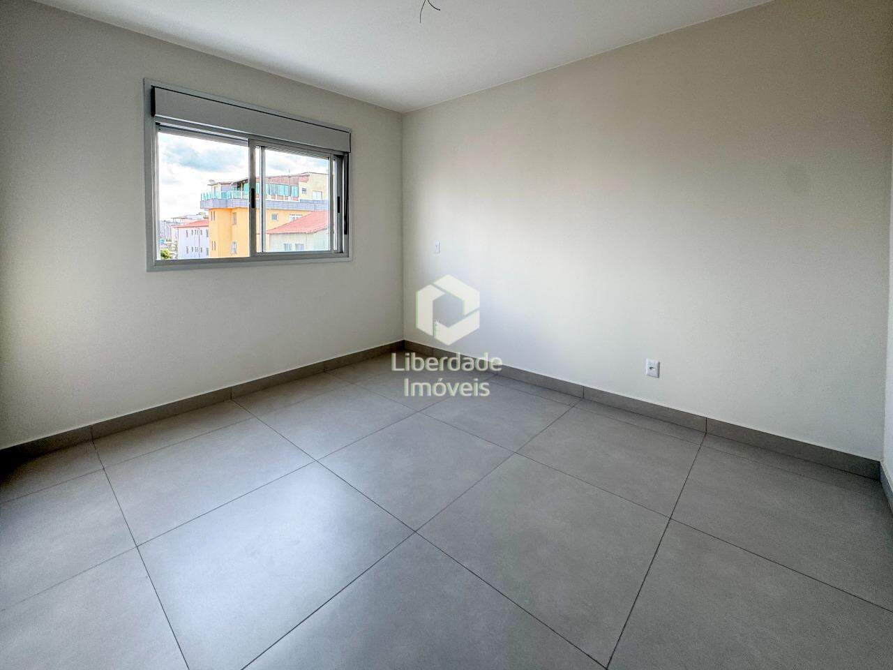 Apartamento à venda, 3 quartos no Monsenhor Messias.: 