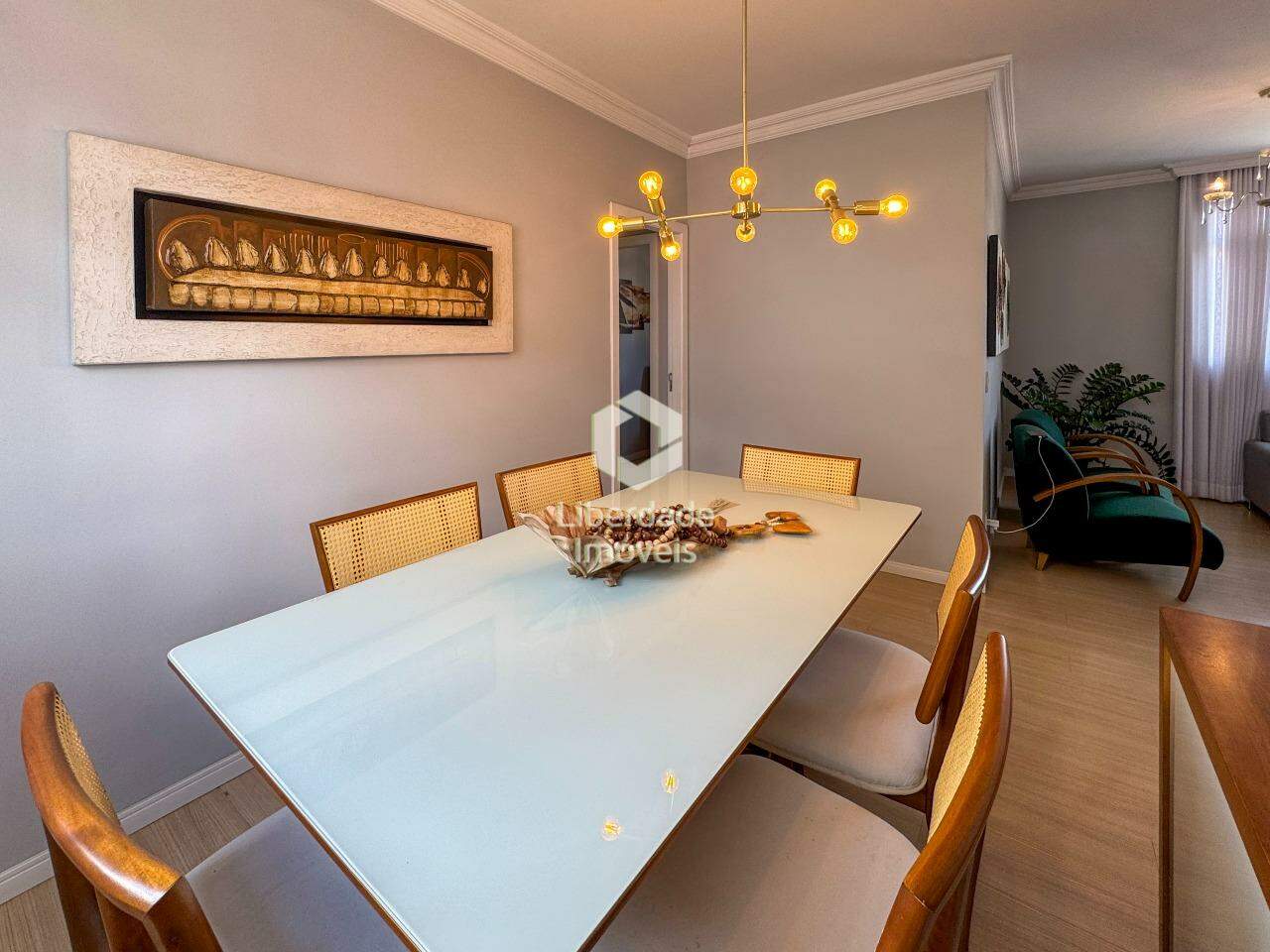 Apartamento à venda, 4 quartos no Padre Eustáquio.: 