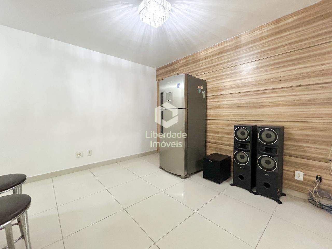 Apartamento com área privativa à venda, 2 quartos no Manacás.: 