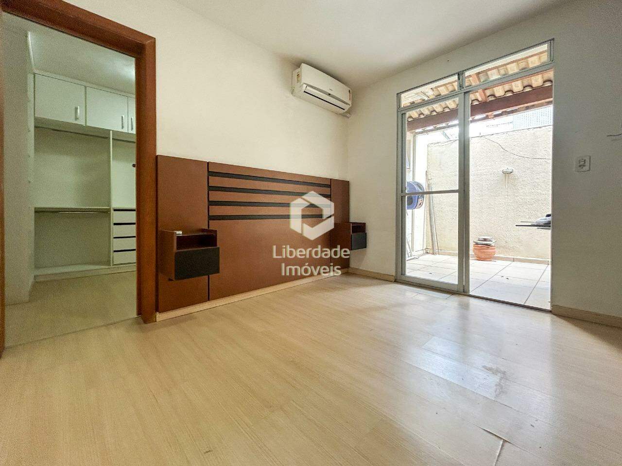 Apartamento com área privativa à venda, 2 quartos no Manacás.: 