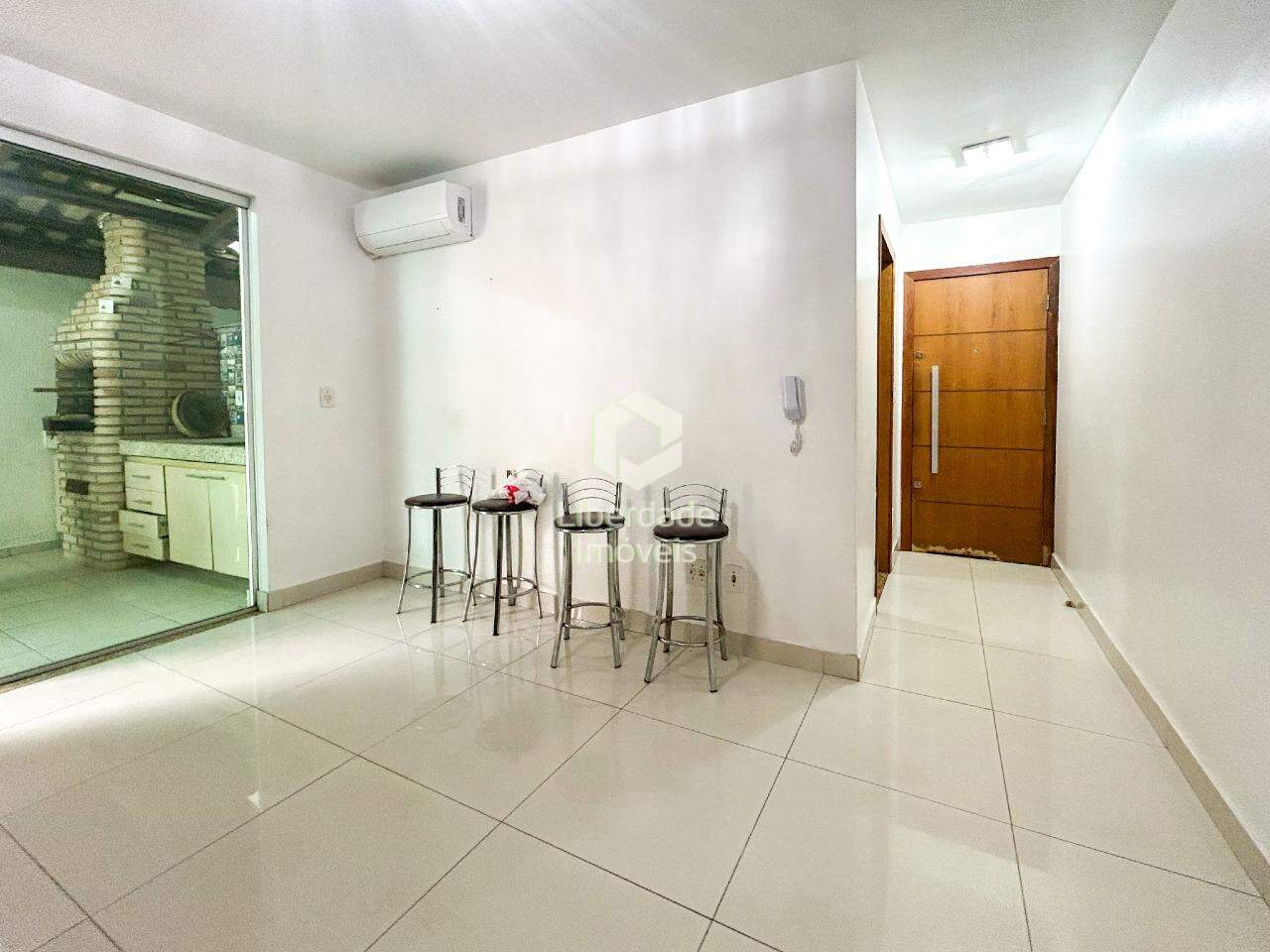 Apartamento com área privativa à venda, 2 quartos no Manacás.: 