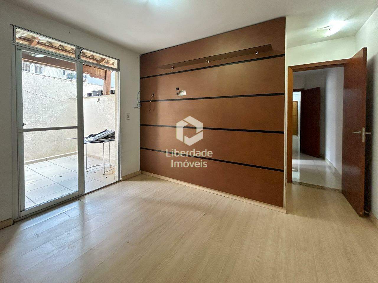 Apartamento com área privativa à venda, 2 quartos no Manacás.: 