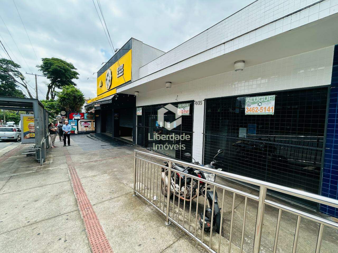 Loja para aluguel, no Coração Eucarístico.: 