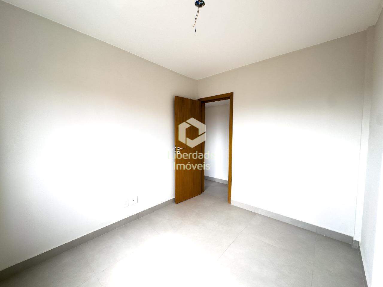 Apartamento à venda, 3 quartos no Caiçara.: 